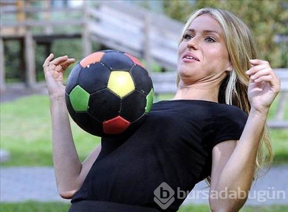 Dünyanın en güzel futbol antrenörü