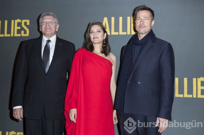 Brad Pitt hayranlarını üzdü