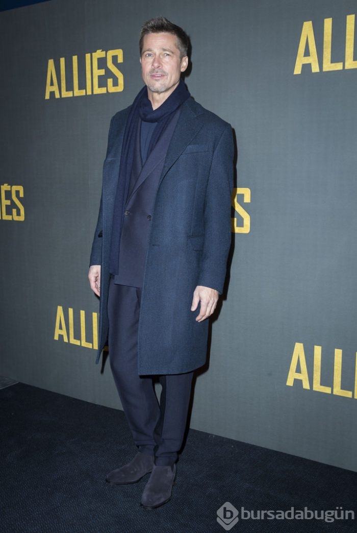 Brad Pitt hayranlarını üzdü