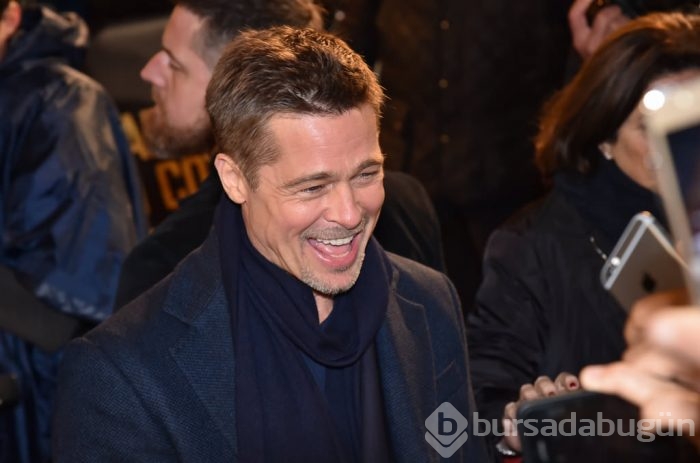 Brad Pitt hayranlarını üzdü