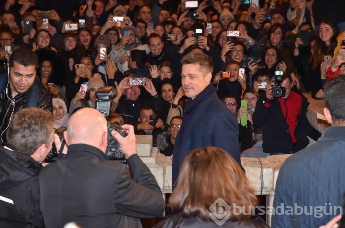 Brad Pitt hayranlarını üzdü