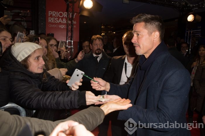 Brad Pitt hayranlarını üzdü