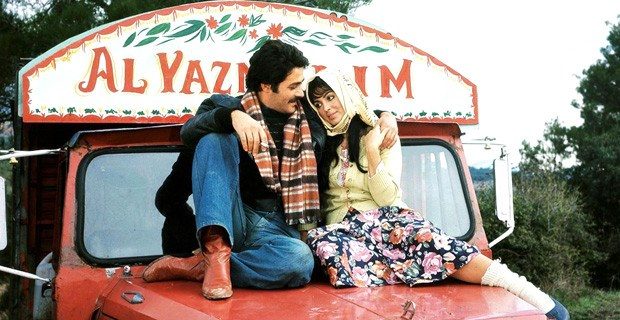 Kadir İnanır ekranlara geri dönüyor