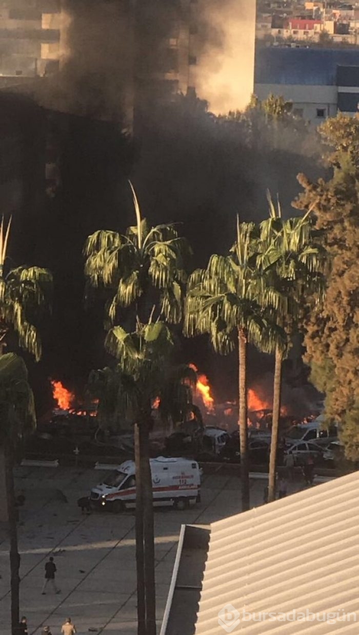 Adana Valiliği önünde patlama! Olay yerinden fotoğraflar