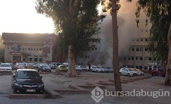 Adana Valiliği önünde patlama! Olay yerinden fotoğraflar
