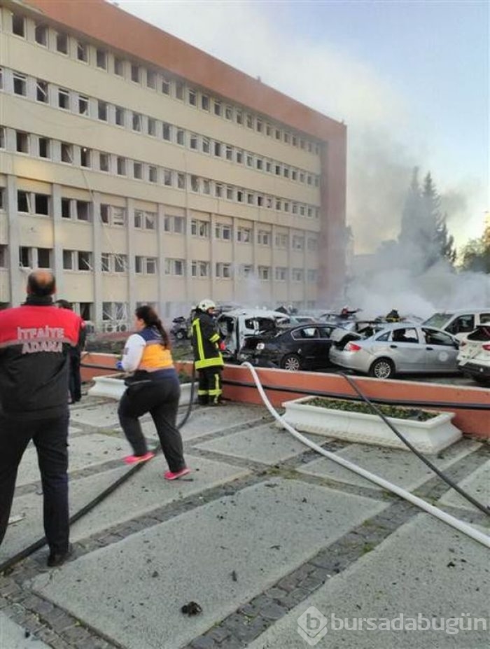 Adana Valiliği önünde patlama! Olay yerinden fotoğraflar