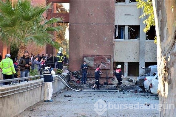 Adana Valiliği önünde patlama! Olay yerinden fotoğraflar