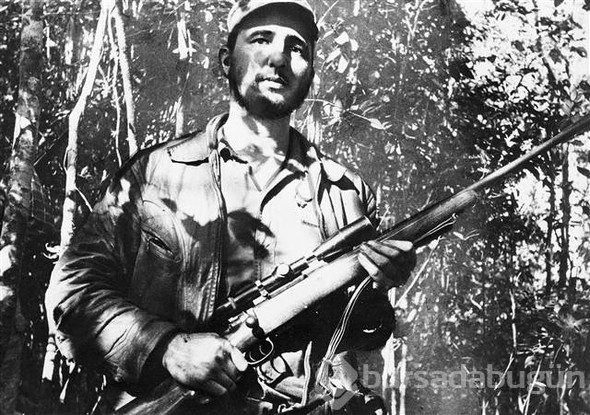 Efsane devrimci lider Castro yaşamını yitirdi