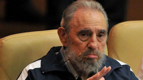 Efsane devrimci lider Castro yaşamını yitirdi