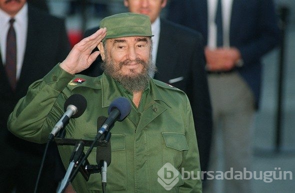 Efsane devrimci lider Castro yaşamını yitirdi