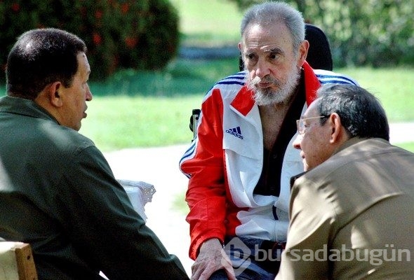 Efsane devrimci lider Castro yaşamını yitirdi