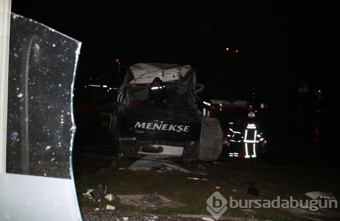 Bursa'da kontrolden çıkan otobüsün sürücüsü hayatını kaybetti!