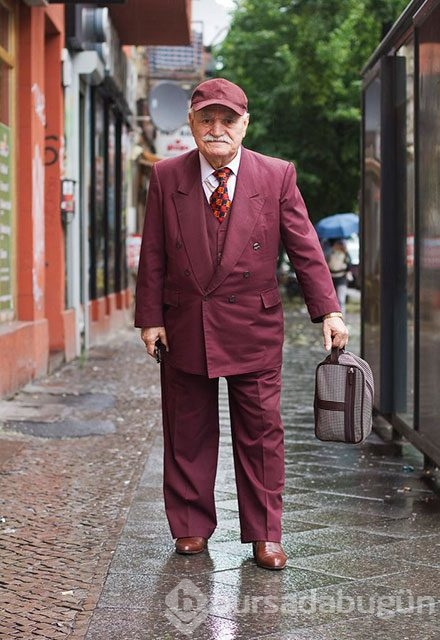Gençlere taş çıkartan moda tutkunu