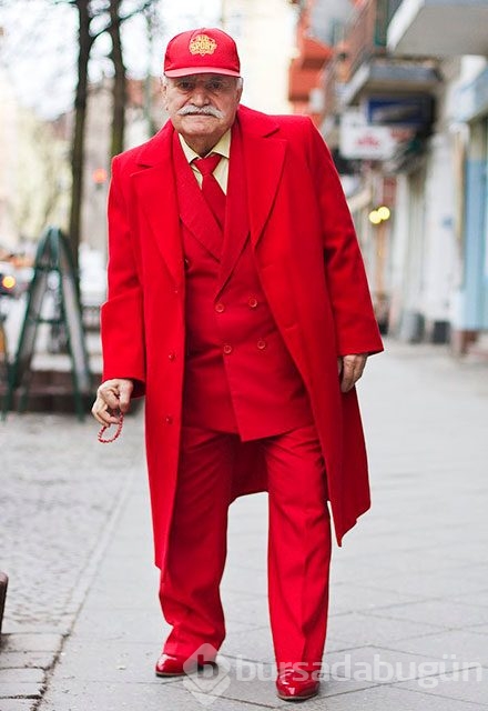 Gençlere taş çıkartan moda tutkunu