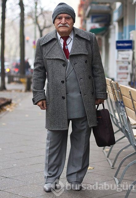 Gençlere taş çıkartan moda tutkunu