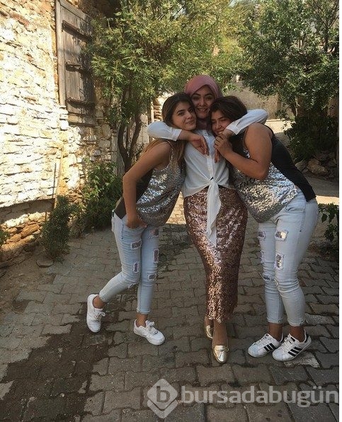 Sayısız talibini geri gönderen Hanife...