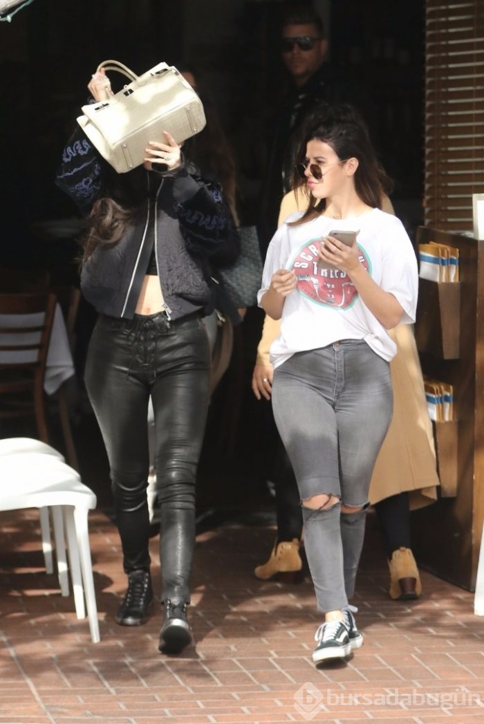 Kylie Jenner makyajsız yakalanınca...