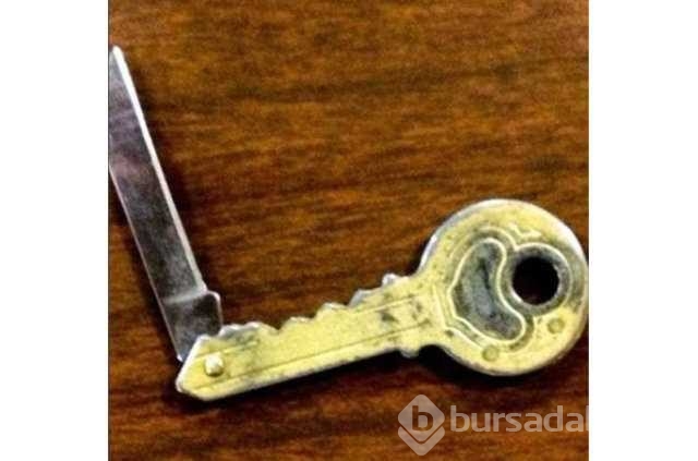 Havalimanı güvenliğine yakalanan ilginç eşyalar