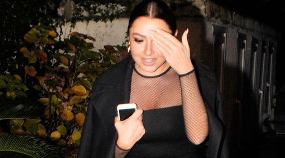 Hadise gece yarısı fena yakalandı