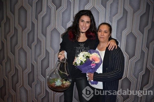 Serenay Aktaş gözyaşlarını tutamadı