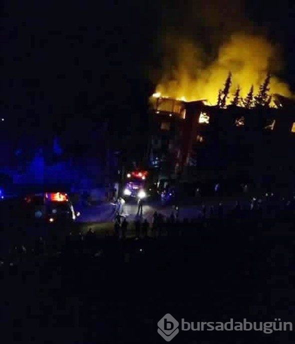 Adana'da kız yurdunda yangın!