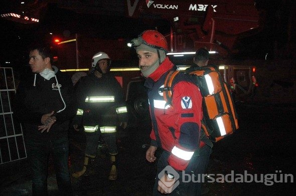 Adana'da kız yurdunda yangın!