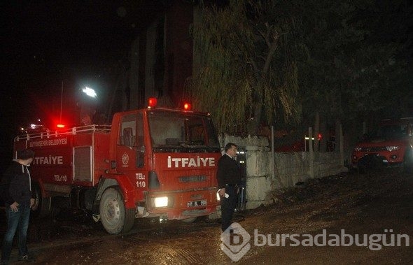 Adana'da kız yurdunda yangın!