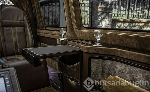 Arapların lüks otomobillerinin içini gördünüz mü?