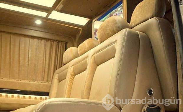 Arapların lüks otomobillerinin içini gördünüz mü?