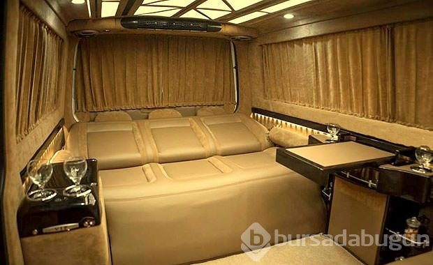 Arapların lüks otomobillerinin içini gördünüz mü?