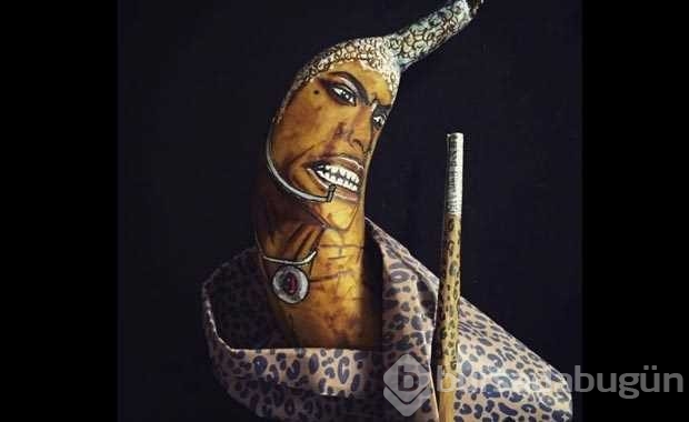 Muzları yeteneği ile sanat eserine dönüştürdü
