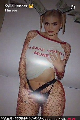 Kylie Jenner'dan 2017 takvimi