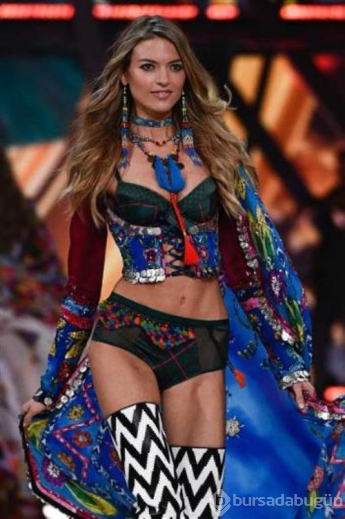 Victoria's Secret melekleri kaç yaşında?