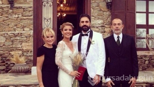 Gülben Ergen boşanır boşanmaz onu kaldırdı!