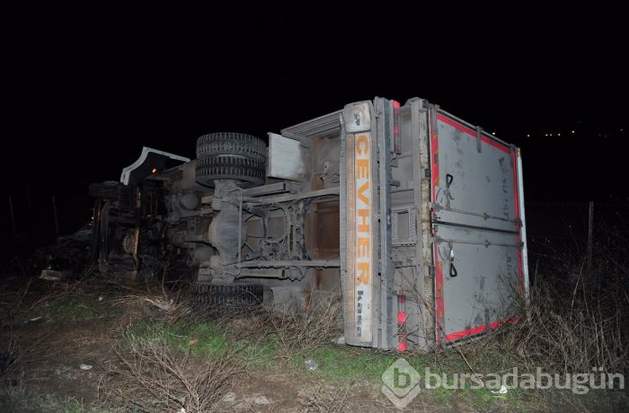 Bursa'da feci kaza: 4 ölü 1 yaralı
