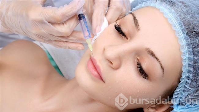 Ünlülerin estetiksiz halleri şaşırttı!