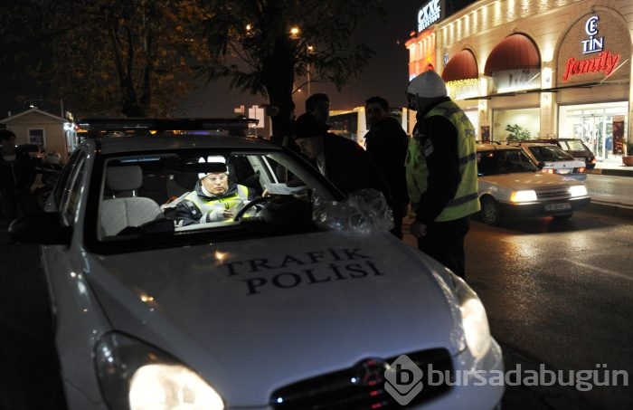Bursa'da bin 200 polisle 'Huzur' operasyonu