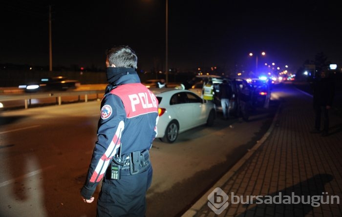 Bursa'da bin 200 polisle 'Huzur' operasyonu