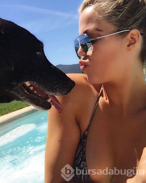 Kardashian GQ Deutschland'a poz verdi