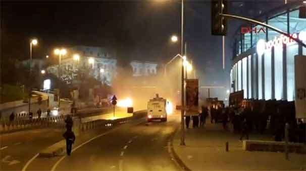 İstanbul'da şiddetli patlamalar