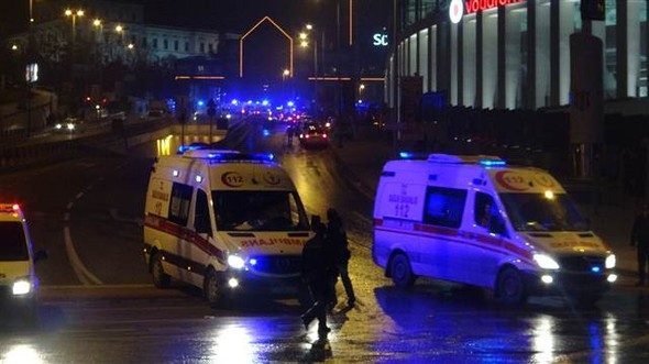 İstanbul'da şiddetli patlamalar