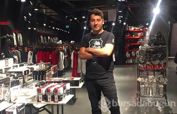 Türkiye şehitlerine ağlıyor...