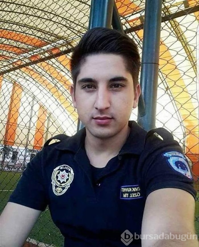 Türkiye şehitlerine ağlıyor...