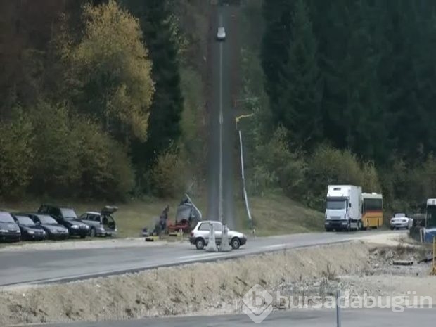 Dünyanın dört bir yanından ilginç yollar