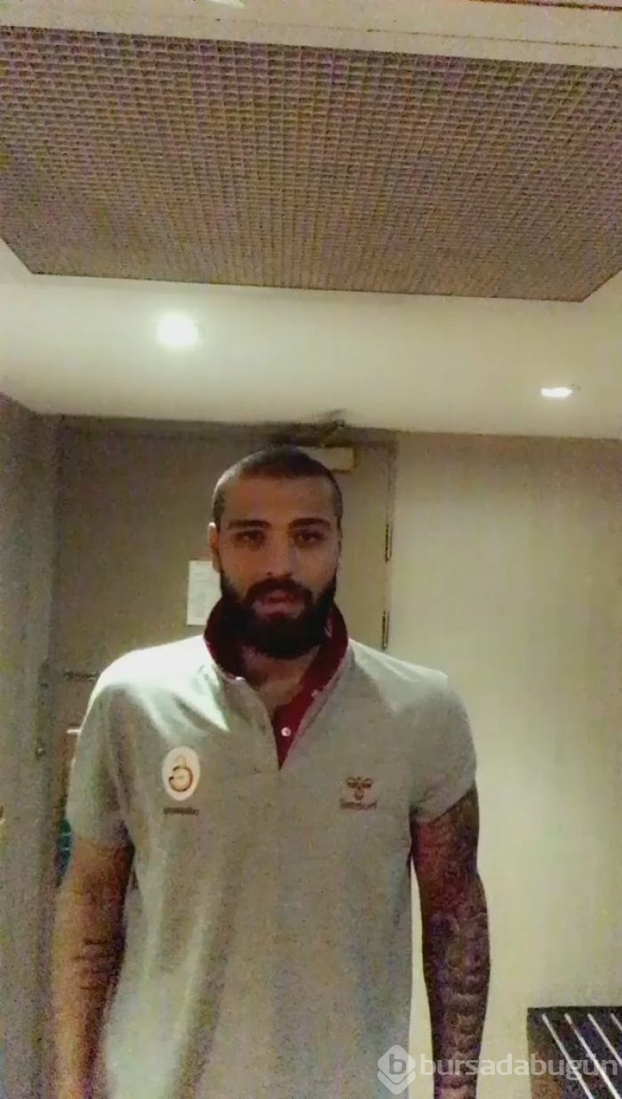 Basketbol camiası teröre karşı omuz omuza