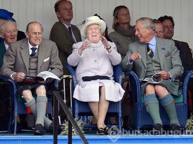 Donald Trump İngiltere Kraliçesi Elizabeth'e dönüştü