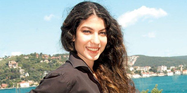 Annesiyle sette neler yaşıyor?