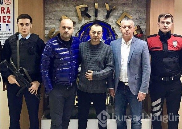 Sanatçılardan polis merkezlerine ziyaret