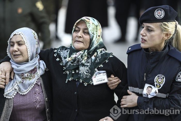 Türkiye şehitlerini uğurluyor! 