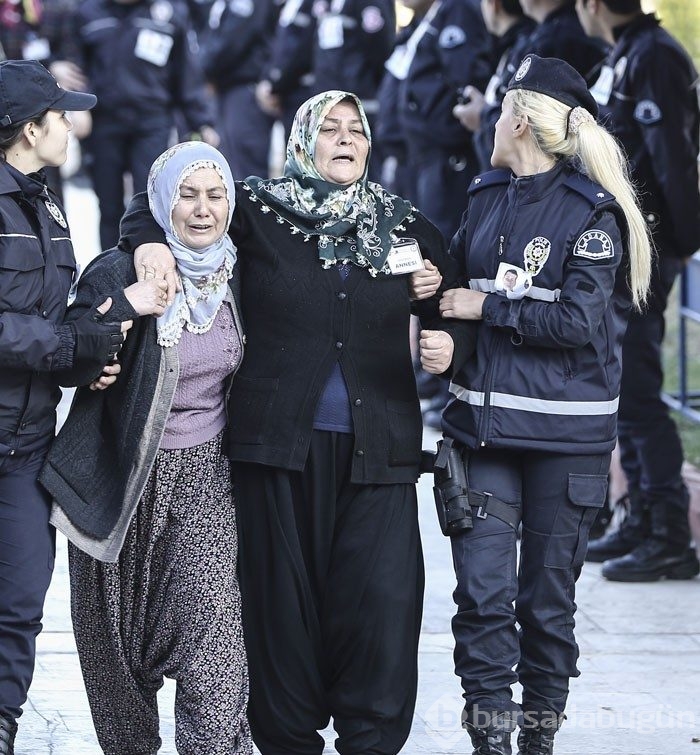 Türkiye şehitlerini uğurluyor! 